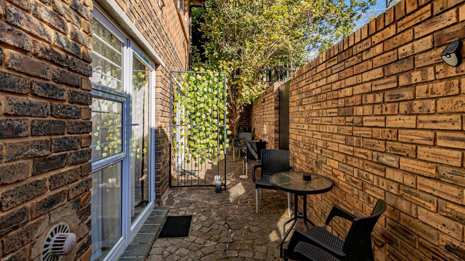 B&B On 8Th Avenue Johannesburg Exterior photo